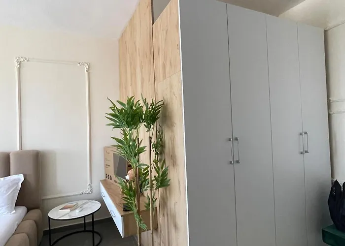 Golem Apartament *